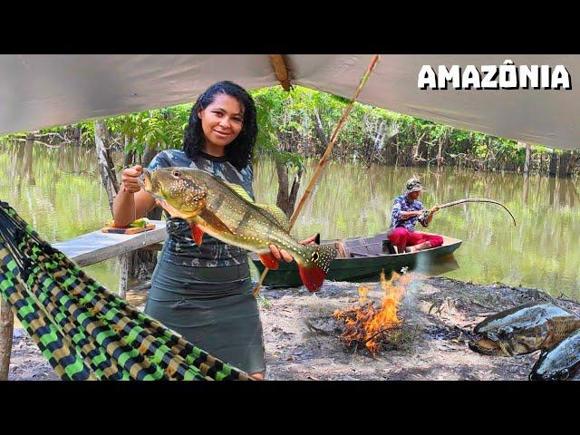 ACAMPAMENTO de SELVA e PESCA RIBEIRINHA na Amazônia