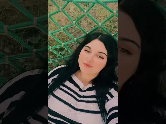 Счастье внутри. Его нельзя соизмерять. Его можно прочувствовать
