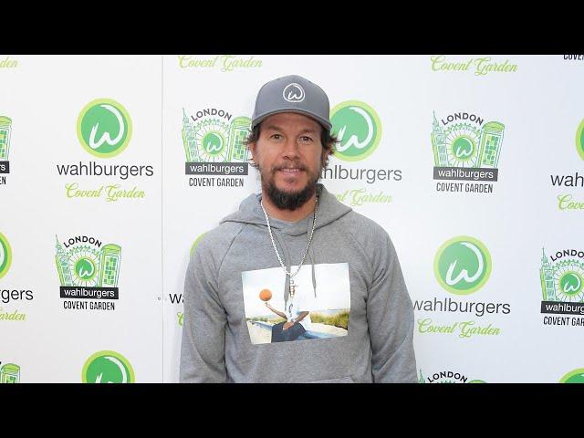 Mark Wahlberg announces his first 'Wahlburgers' restaurant is coming to Sydney