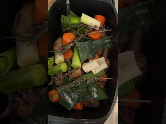 Домашня качка  з картопляним  пюре