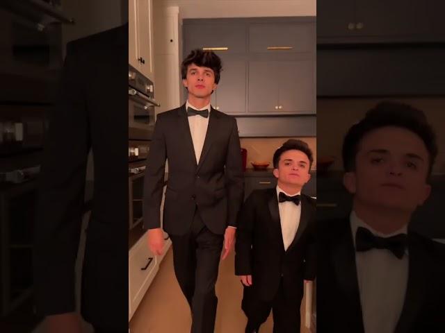 Lets eat @Andrés Leal  #brentrivera #shorts
