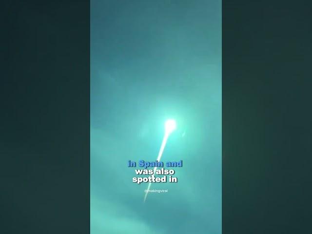 Stunning Blue-Green Fireball Lights Up Spain's Night Sky  | #meteor #astronomy #shorts #viral