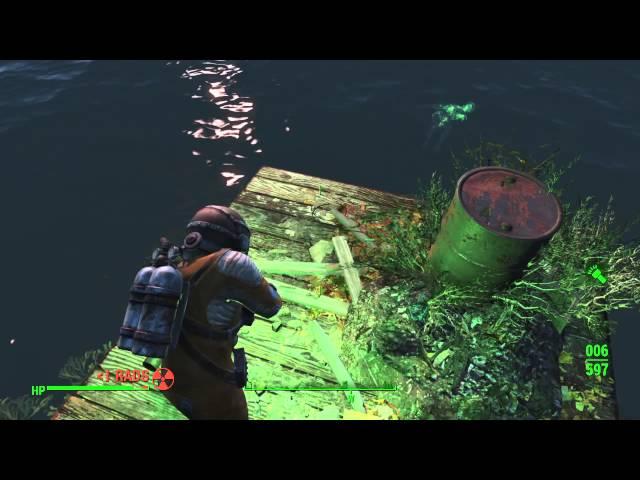 Fallout 4 Underwater Exploring - The loneliest Ghoul there ever was.