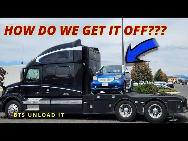 This is how we UNLOAD a Smart Car from a Semi-Truck. Could you do it? Would you want to? HDT RV