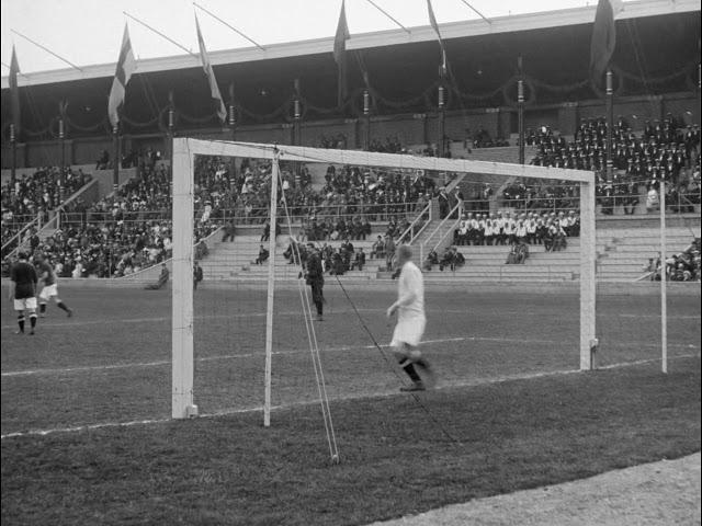 1912 Olympics - Football final (Great Britain - Denmark 4:2)