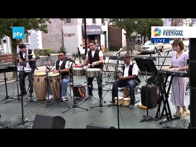 Quinteto bailable/ Dance quintet, "Son De La Loma", salsa, 9-11-2022, Camelia y su Grupo Bailable.