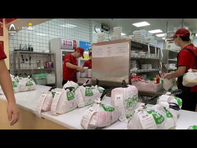 【BOTINKIT】 Kitchen Robot Assists Restaurant Expansion