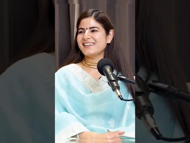 सच्चा पागल वो जो पागल बांके बिहारी का.by devi chitralekha ji #bakebihariji #lyrics #shorts #krishna