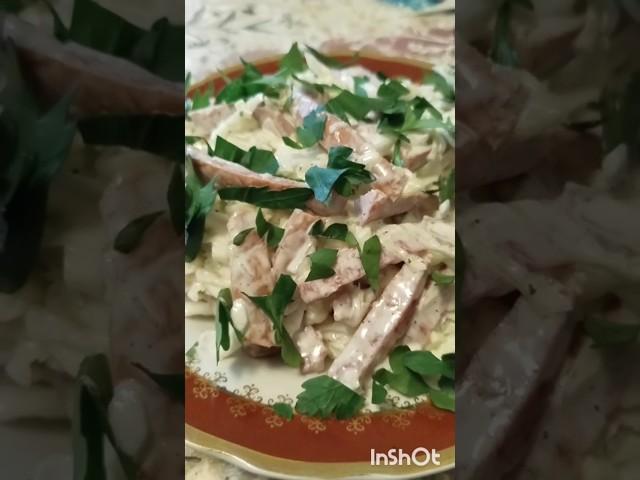 ВКУСНО И ТОЧКА Салатик Пальчики оближешь #вкусноиточка#
