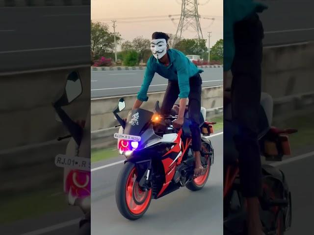 Ktm rc 200 stunts  || Rc 390 top speed || Ktm sound || #ktm || #ktmrc200 || #ktmsound || #shorts