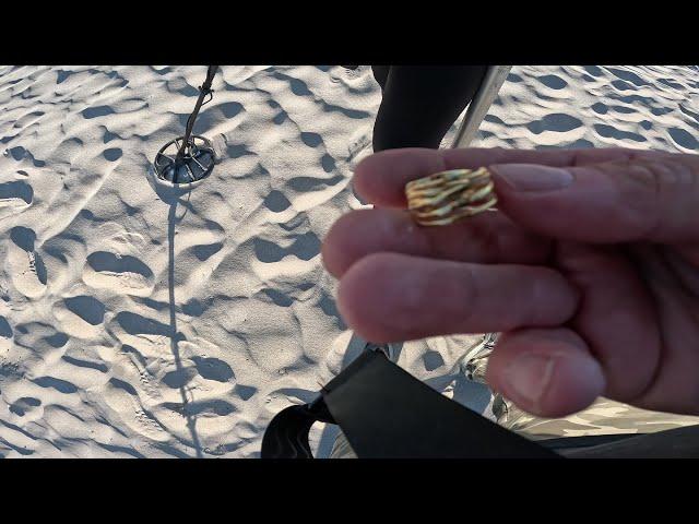 Beach Metal Detecting Hampton Beach New Hampshire for Gold & Silver!