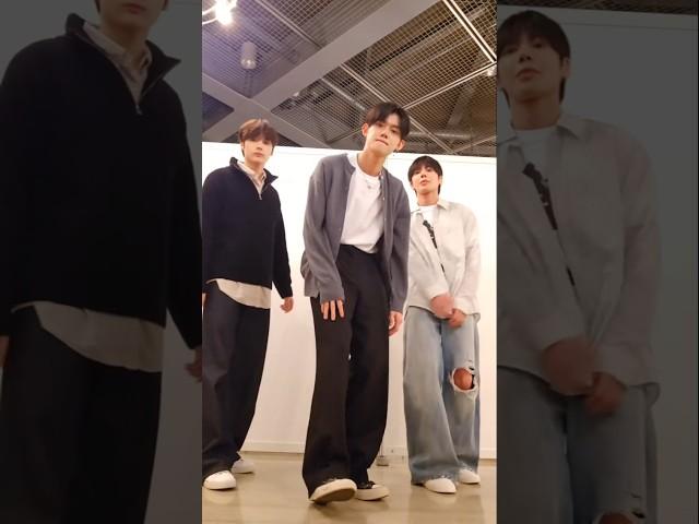 Maknaes with their hyung#yeonjun #txt #fyp #explore #bts #moa #tomorrow_x_together #kpop #shorts