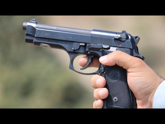 Beretta 92 fs/US made 9mm semi auto pistol@ weapon Analyst