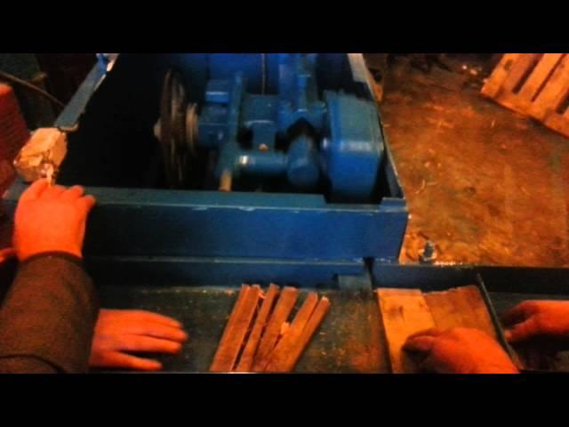 KINDLING MAKER SPLITTER MACHINE