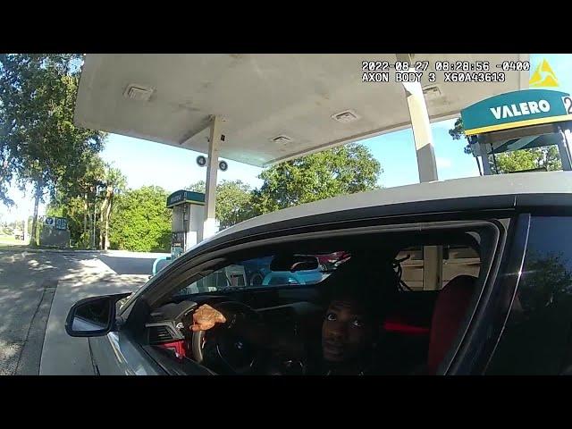 Body cam: Man drags police officer during traffic stop in Port St. Lucie: ‘I’m scared of cops’