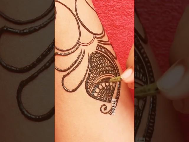 Very pretty easy and simple front hand mehndi designs #mehndi #shortsmehndi #shorts #dulhanmehndi