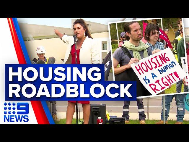 Federal government’s social housing plan hits roadblock | 9 News Australia