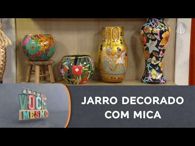 Aprenda a fazer um jarro decorado com mica e decoupagem