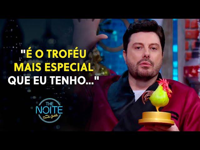 Idosos famosos na internet disputam o prêmio GALOPEIRA de Danilo Gentili | The Noite (25/12/24)