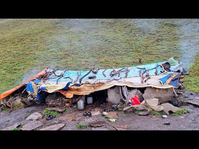 Nepali Mountain Village Life | Rainy Day | Organic Shepherd Food | Very Relaxing Himalayan Village |