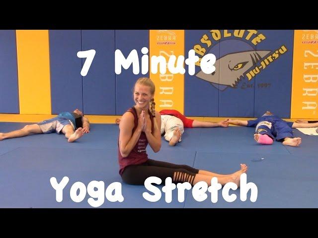 BJJ Yoga: 7 Minutes of Yoga for BJJ with Cassidy Jane Yoga