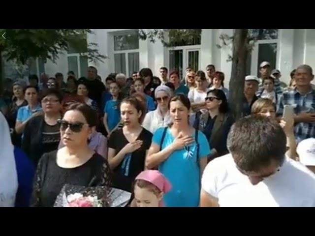 18 мая 2018 г   Минута молчания и гимн крымскотатарского народа !
