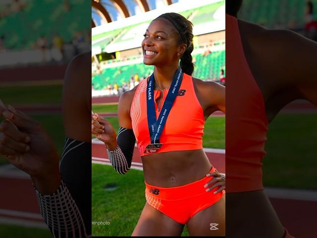 Women 200m Final | Gabby Thomas VS Sha'Carri Richardson #200m #sprint #athletics #trackandfield