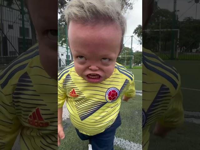 Un penalti bien cobrado  #humor #comedia #juanchinbrodie #juanchi #futbol