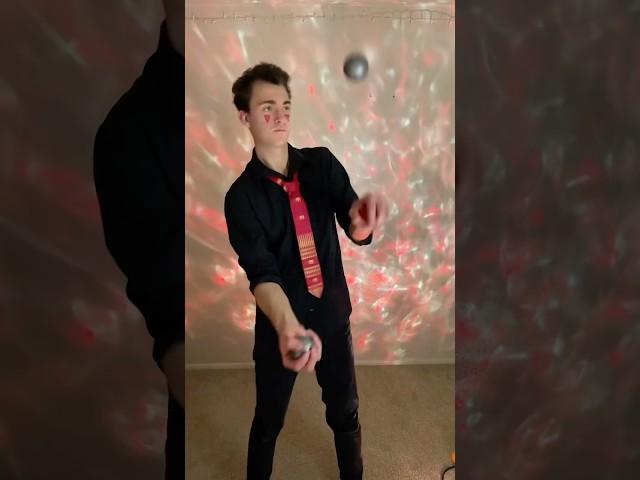 #jugglers #dance #juggling #trending #viralvideo #newmusic #trendingshorts #jugglers #satisfying