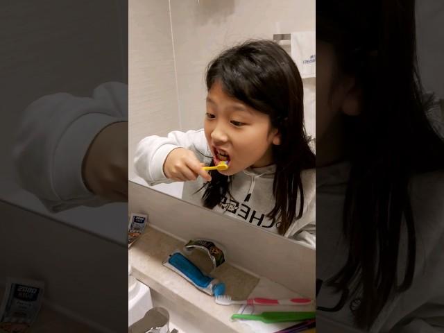 #치아 빠진날 #아랫니 오른쪽 송곳니 8번 #치카치카 #정오 12시14분 #24.01.23