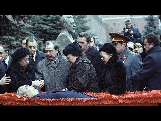 (Short) Soviet Anthem | Funeral of Leonid Brezhnev on 15 November 1982 | Похороны Леонида Брежнева