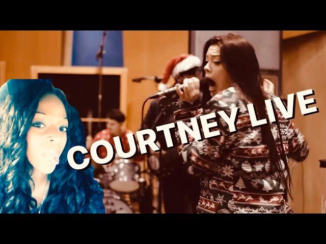 COURTNEY HADWIN - CHRISTMAS ROCKS (Live @ Metropolis Studio) REACTION