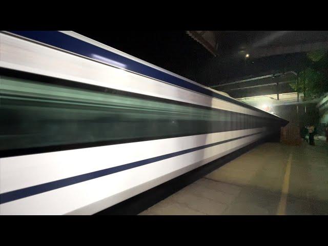 160 KMPH Heavy Sparking High Speed RKMP VANDE BHARAT Sizzles FDN on its Trial Run !!!!!