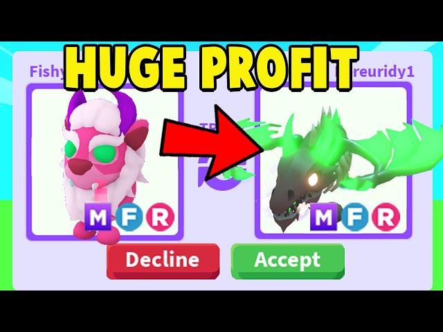 I Traded MEGA SECRET PET in Adopt Me! (PROFIT)