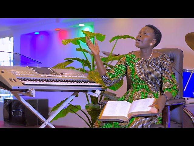 Isiachan Kiptaiyandenyun By Sharon Kibii Shah Records {shah Records}