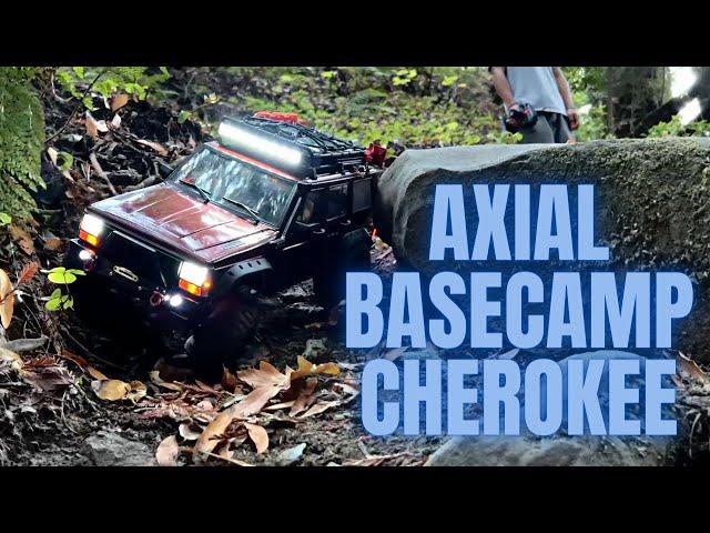 Axial SCX10.3 Base camp with Jeep Cherokee body