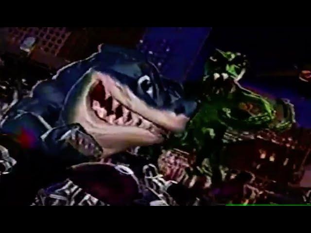 1995 Toys / Street Sharks