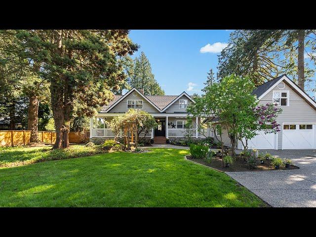 FOR SALE 13892 Marine Drive, White Rock, British Columbia (MLS R2899624)