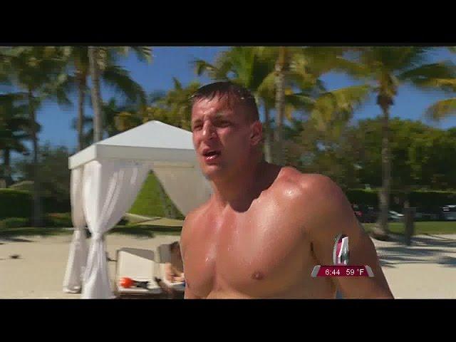 Rob Gronkowski visits SWFL