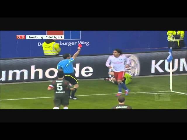 Paolo Guerrero - Foul an Sven Ulreich - "03.03.2012"