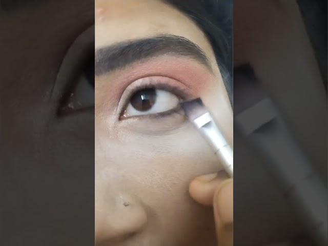 Soft and shuttle Eye makeup  #easymakeup #makeuptutorial #easyandsimplemakeup #eyemakeupoftheday