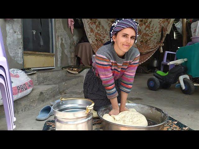 Ücra Bir Köyde Yaşam ~ Odun Ateşinde Gözleme Pişirmek Ve Halı Yıkamak