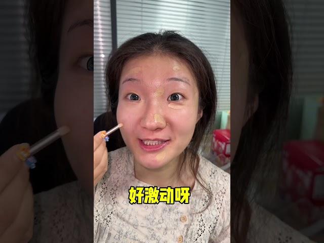 两个都好可爱呀 #内容启发搜索 #反差 #猫系女友 #别眨眼我要变身了