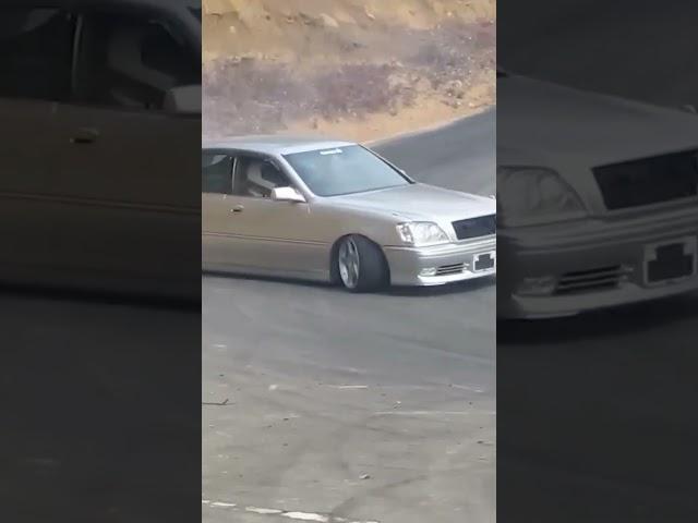 Twin Toyota Crown Drift Show#razzy4jdm #toyotacrown #2jz #chaser #mark2 #cresta  #1jz  #drift