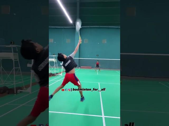 Crazy Dives  #badminton #badmintonlovers #badmintontraining #badmintonplayer #hardwork