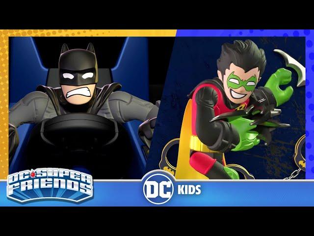 DC Super Friends International | Clean Up in a Flash  | DC Kids