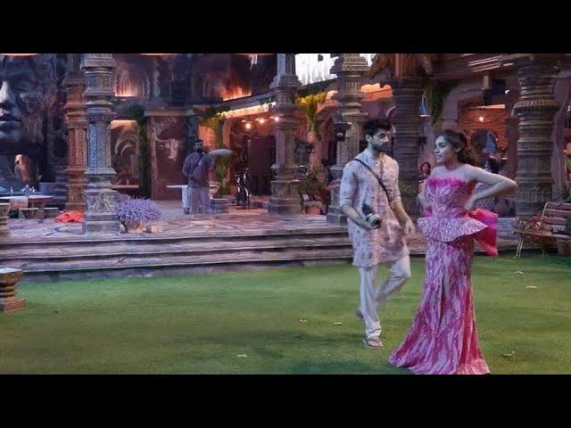 Bigg Boss 18 live - Digvijay Ki Wajah Se Avinash Ne Kiya Eisha Ko Backless Dress Pehne Se Mana