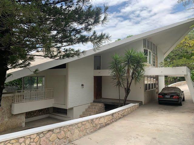 Luxurious, 11 Bedrooms, Flat House for Rent in Peguy Ville, Petion-ville, Haiti - Swimming Pool