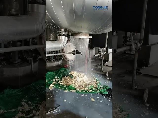 Internal Cleaning for the Rubber Reactor with Water Jet
