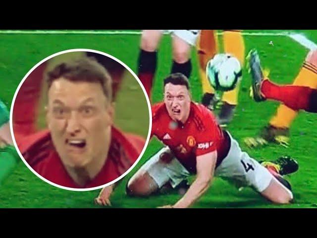 Phil Jones - The Legend